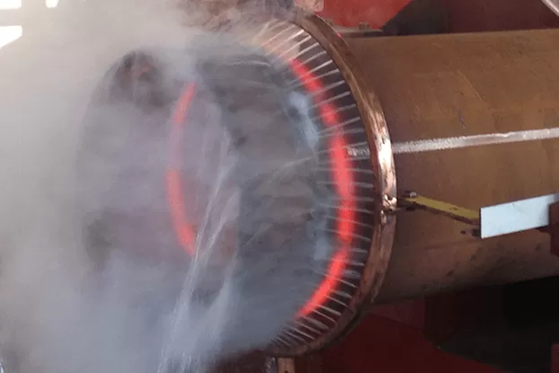 Оборудование для горячей гибки профилей труб, включающее