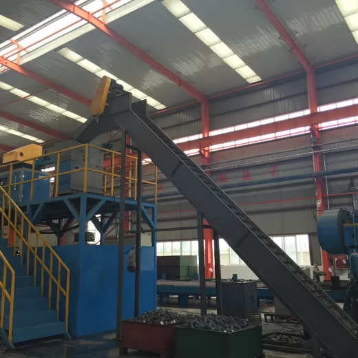 Горячая ковка соединительного стержня деталей транспортного средства